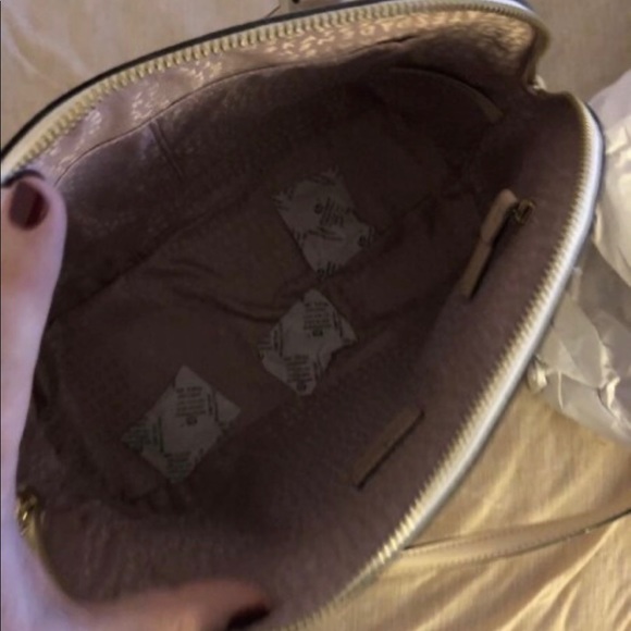 Kate Spade purse - Picture 3 of 4